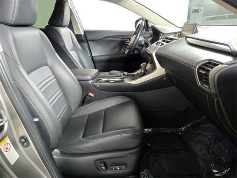 Used 2017 Lexus NX 200t FWD image 22