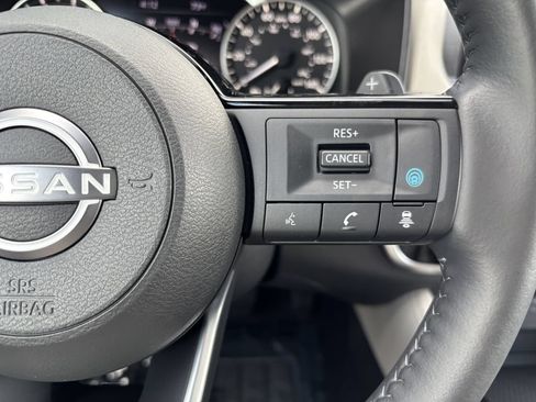 Used 2022 Nissan Rogue SL w/ SL Premium Package AWD/4WD image 14