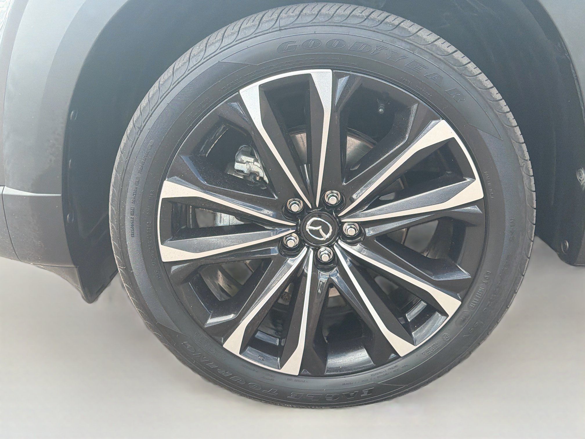 Used 2025 MAZDA CX-50 AWD 2.5 S w/ Premium Plus Pkg image 11