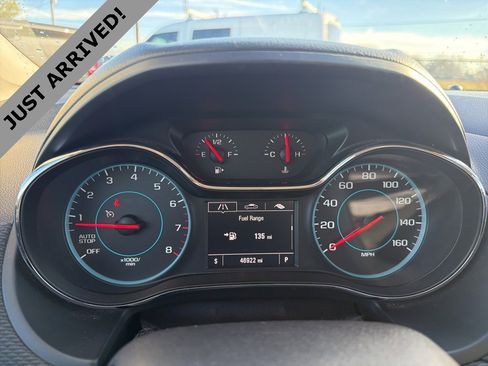 Used 2017 Chevrolet Cruze LT w/ Convenience Package image 11