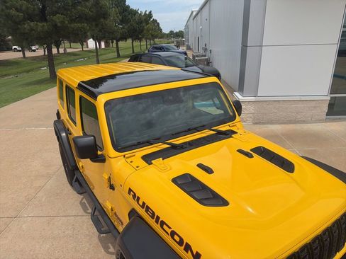 Used 2019 Jeep Wrangler Unlimited Rubicon AWD/4WD image 47