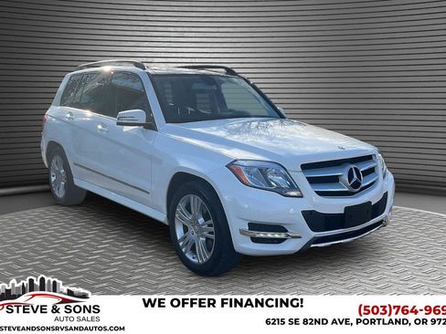 Used 2015 Mercedes-Benz GLK 350 4MATIC image 1