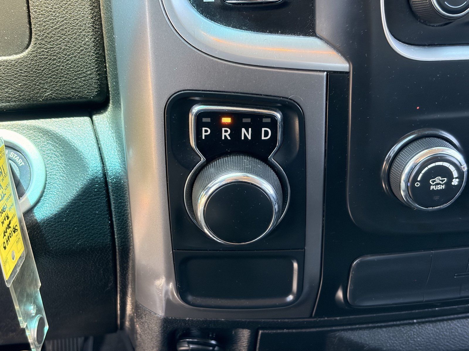 Used 2022 RAM 1500 Classic SLT RWD image 24