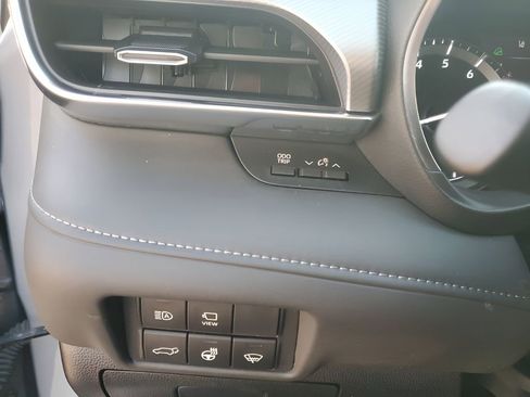 Used 2020 Toyota Highlander Platinum image 34