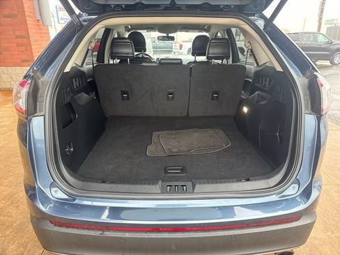 Used 2018 Ford Edge SEL w/ Equipment Group 201A image 11