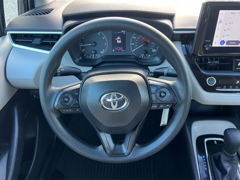 Certified 2025 Toyota Corolla LE image 13