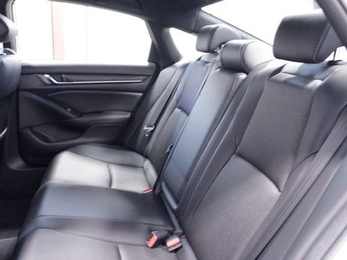Used 2022 Honda Accord Sport image 18