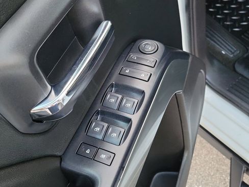 Used 2018 Chevrolet Silverado 1500 LT w/ All Star Edition image 24