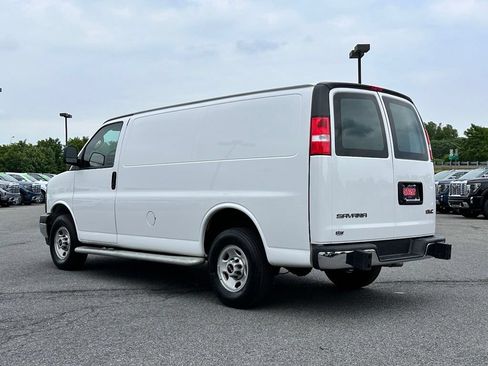 Used 2024 GMC Savana 2500 w/ Driver Convenience Package RWD image 7