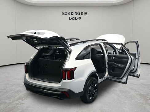 New 2026 Kia Sorento SX Prestige AWD/4WD image 17