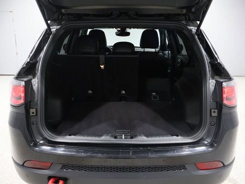 Used 2024 Jeep Compass Trailhawk image 19