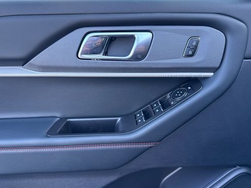 New 2025 Ford Explorer ST-Line w/ ST-Line Street Pack image 10