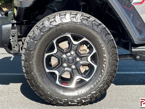Used 2020 Jeep Wrangler Unlimited Rubicon w/ Quick Order Package 28Y Recon AWD/4WD image 35