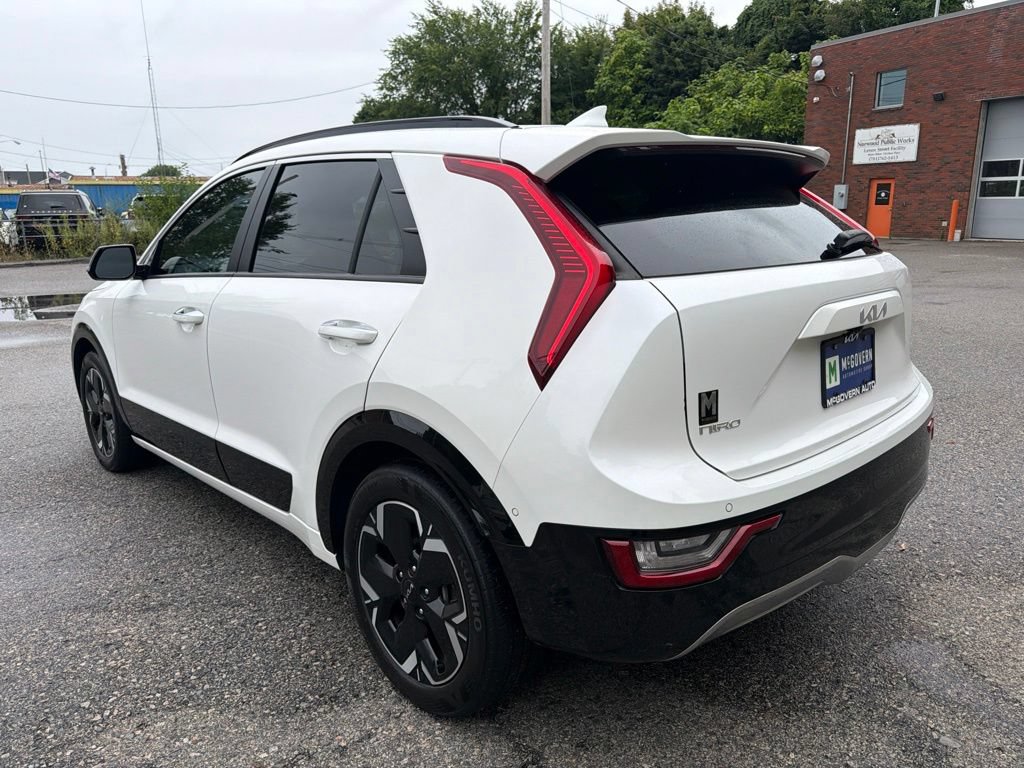 Certified 2023 Kia Niro Wave FWD image 4