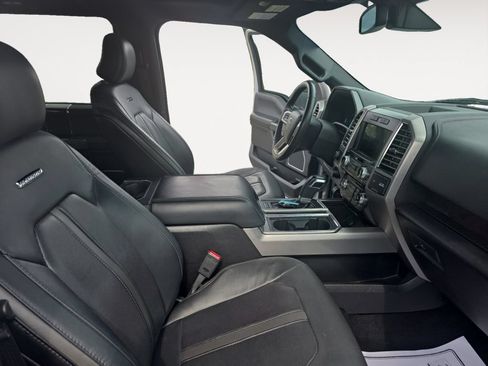 Used 2016 Ford F150 Platinum w/ Equipment Group 701A Luxury AWD/4WD image 15