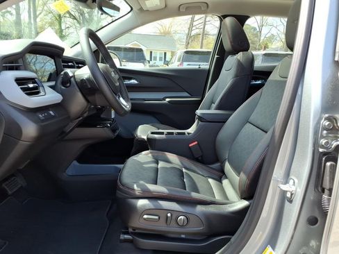New 2027 Chevrolet Bolt RS w/ Technology Package FWD image 16