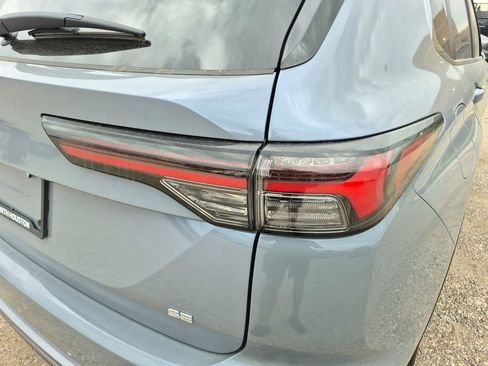 New 2026 Mitsubishi Outlander SE image 11