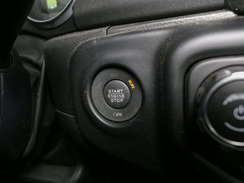 Used 2022 Jeep Wrangler Unlimited Sahara w/ Cold Weather Group image 29