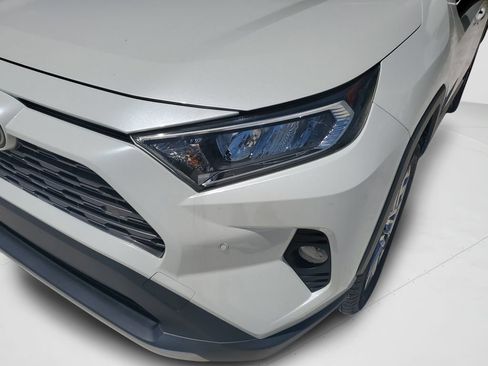 Used 2019 Toyota RAV4 Limited w/ Cold Weather Package FWD image 26