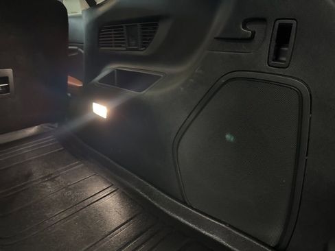 Used 2019 Ford Edge Titanium w/ Equipment Group 301A image 33