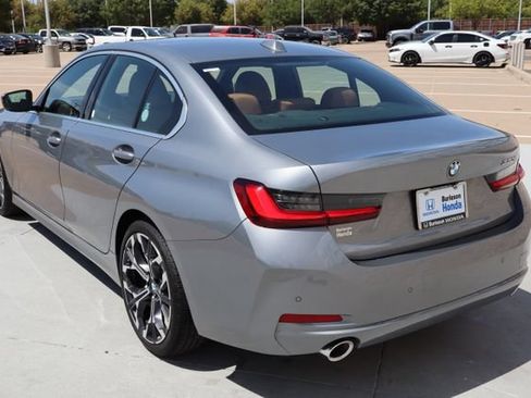 Used 2026 BMW 330i Sedan w/ Premium Package RWD image 5