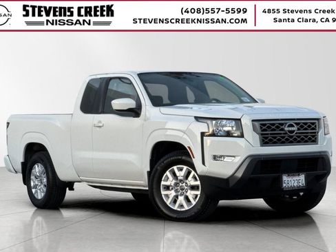 Used 2024 Nissan Frontier SV w/ SV Convenience Package image 1