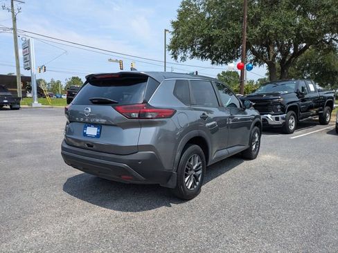 Used 2021 Nissan Rogue S FWD image 5