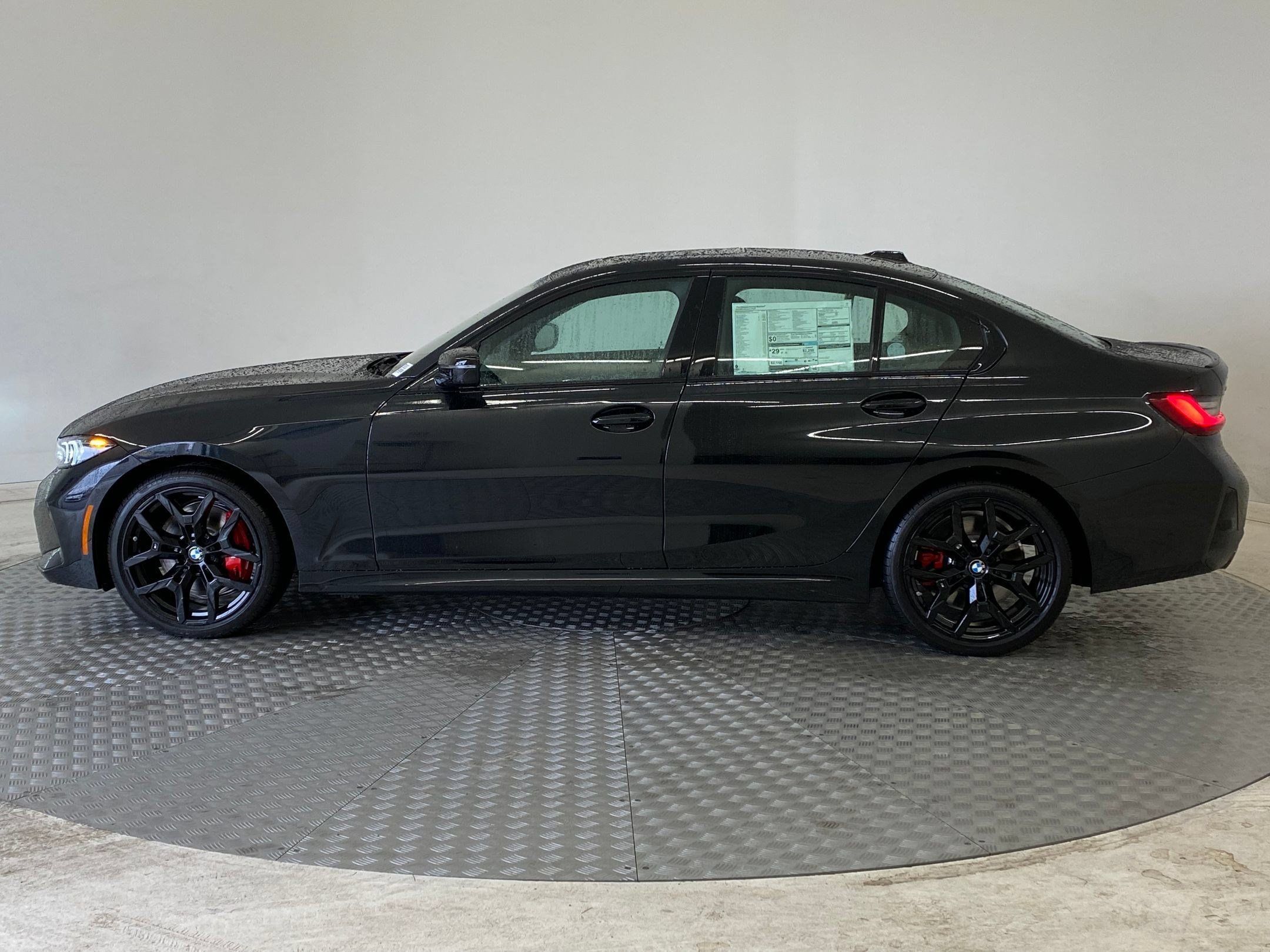 Used 2026 BMW 330i xDrive Sedan w/ M Sport Package AWD/4WD image 2