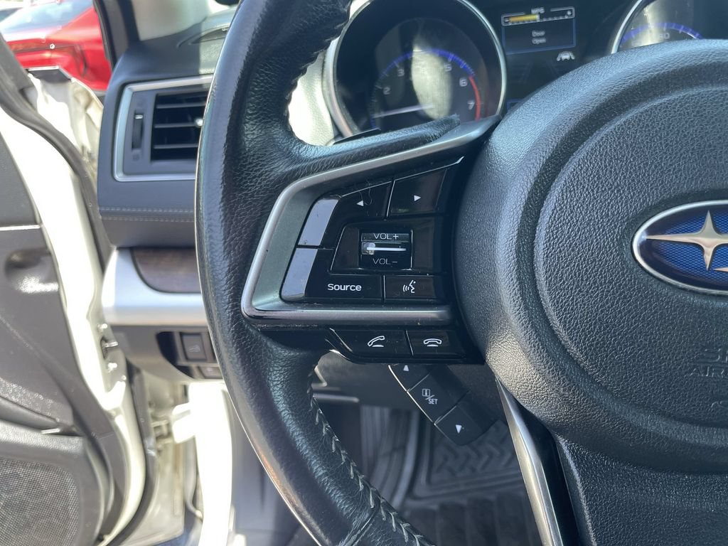 Used 2018 Subaru Outback 2.5i Limited AWD/4WD image 18