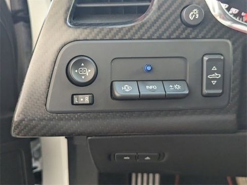 Used 2015 Chevrolet Corvette Z06 w/ 3LZ Preferred Equipment Group image 27