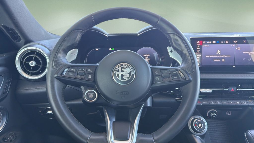 Used 2024 Alfa Romeo Tonale Veloce AWD/4WD image 18