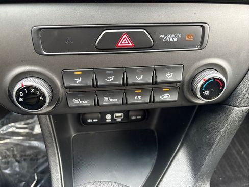 Used 2019 Kia Sportage LX image 27