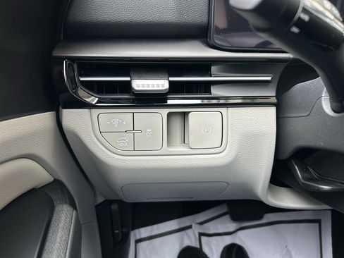 New 2026 Kia Sportage EX image 26