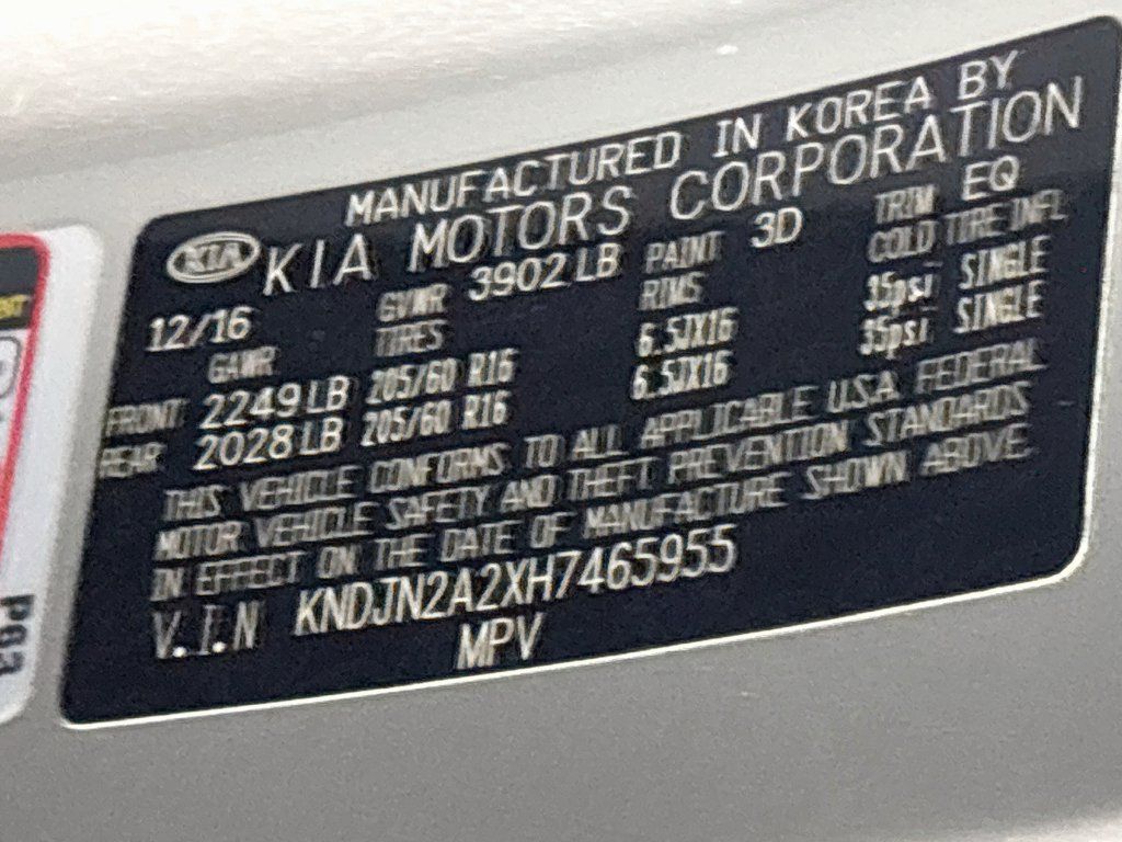 Used 2017 Kia Soul FWD image 23