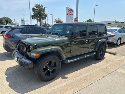 Used 2020 Jeep Wrangler Unlimited Sahara AWD/4WD image 1