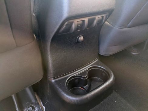 Used 2015 Jeep Wrangler Unlimited Sport w/ Quick Order Package 24S AWD/4WD image 8