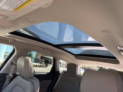 Certified 2020 Lincoln Corsair FWD w/ Premium Package image 34