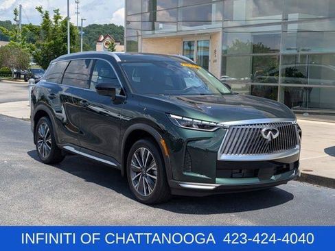Certified 2026 INFINITI QX60 Luxe w/ Cargo Package FWD image 9
