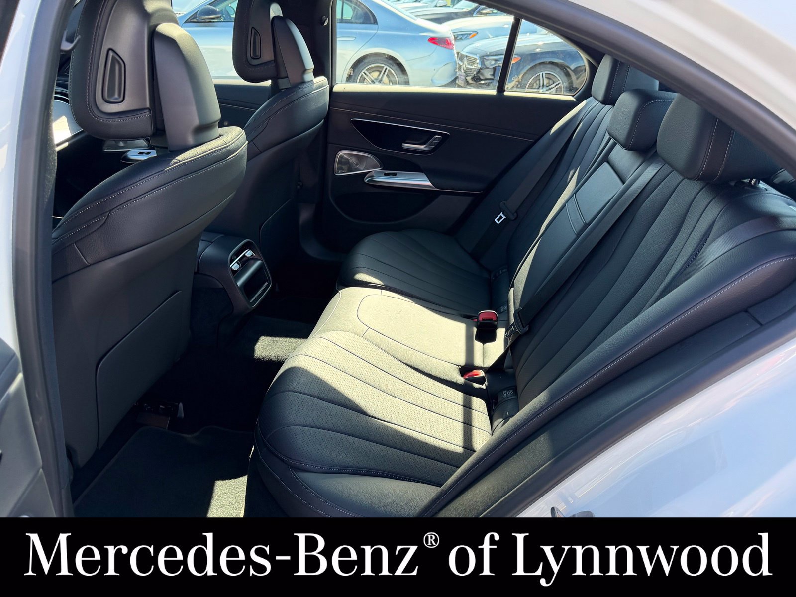 Used 2026 Mercedes-Benz E 350 4MATIC Sedan image 16