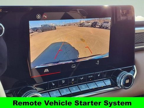 New 2026 GMC Canyon AT4 w/ Off-Road Front Bumper Package image 9