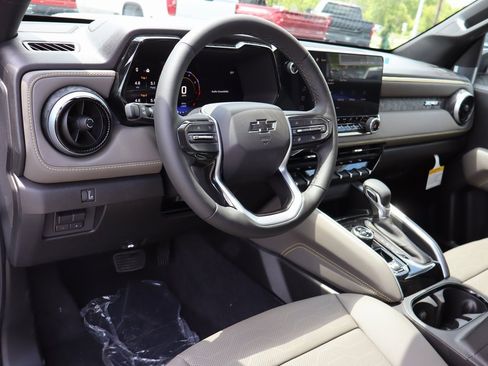 New 2025 Chevrolet Colorado ZR2 w/ Technology Package image 5