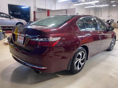 Used 2016 Honda Accord LX image 3