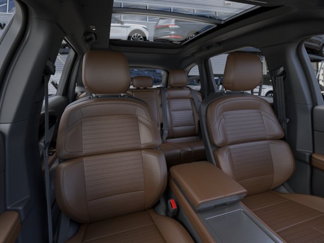 New 2026 Lincoln Nautilus Reserve AWD/4WD image 12