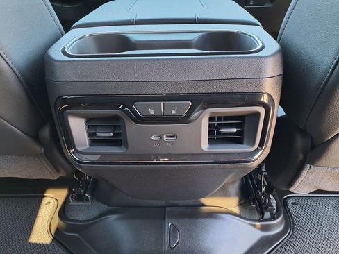 Used 2025 GMC Sierra 1500 AT4 w/ AT4 Preferred Package image 18