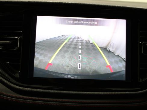Used 2025 Dodge Durango GT AWD/4WD image 14
