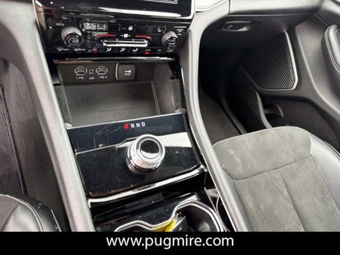 Used 2021 Jeep Grand Cherokee L Laredo AWD/4WD image 33