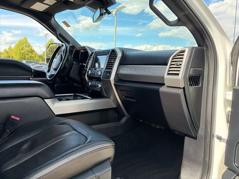Used 2020 Ford F350 Platinum w/ FX4 Off-Road Package AWD/4WD image 13