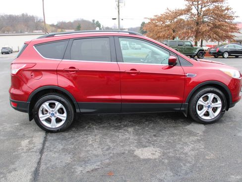 Used 2014 Ford Escape SE w/ Equipment Group 201A image 6