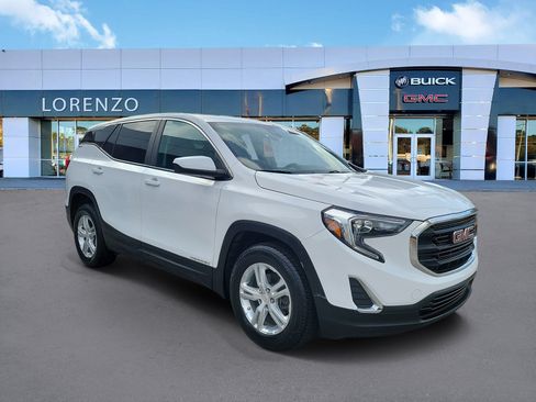 Used 2021 GMC Terrain SLE FWD image 3