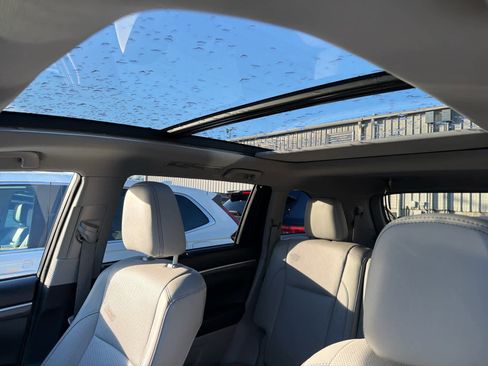 Used 2017 Toyota Highlander Limited Platinum image 20